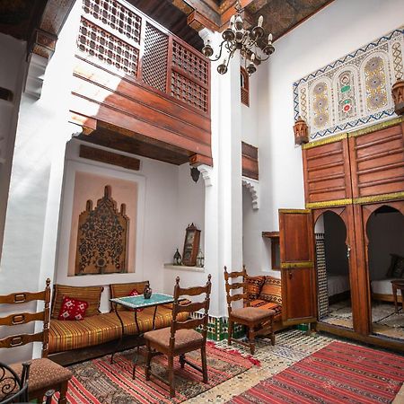 Dar Authentic Fes - Familly Hosting Bed & Breakfast Exterior foto