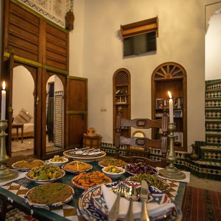 Dar Authentic Fes - Familly Hosting Bed & Breakfast Exterior foto