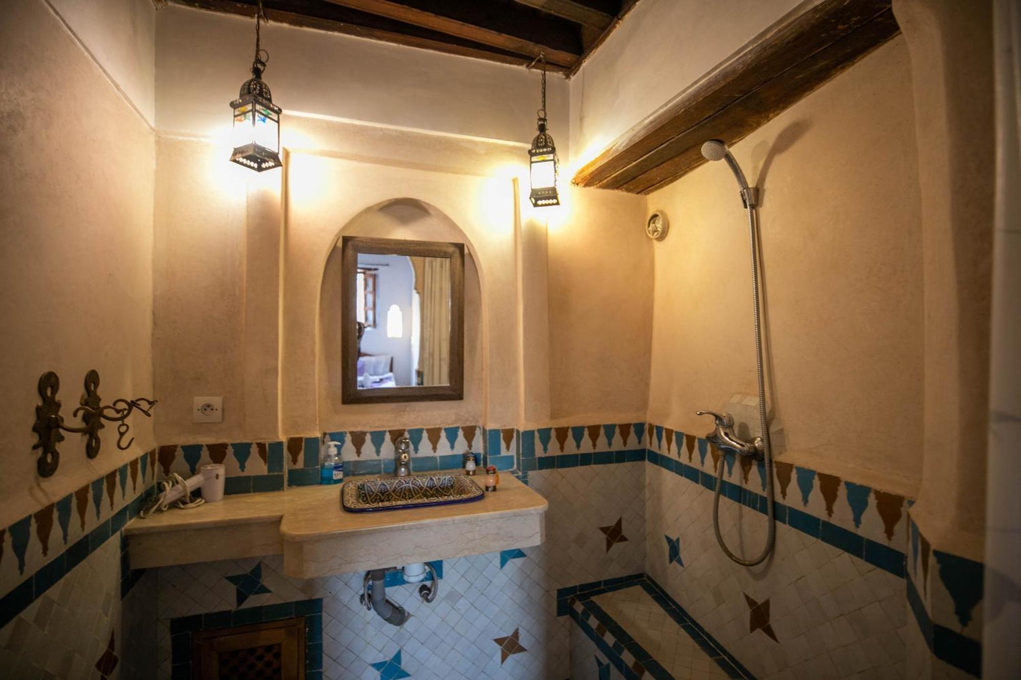 Dar Authentic Fes - Familly Hosting Bed & Breakfast Exterior foto