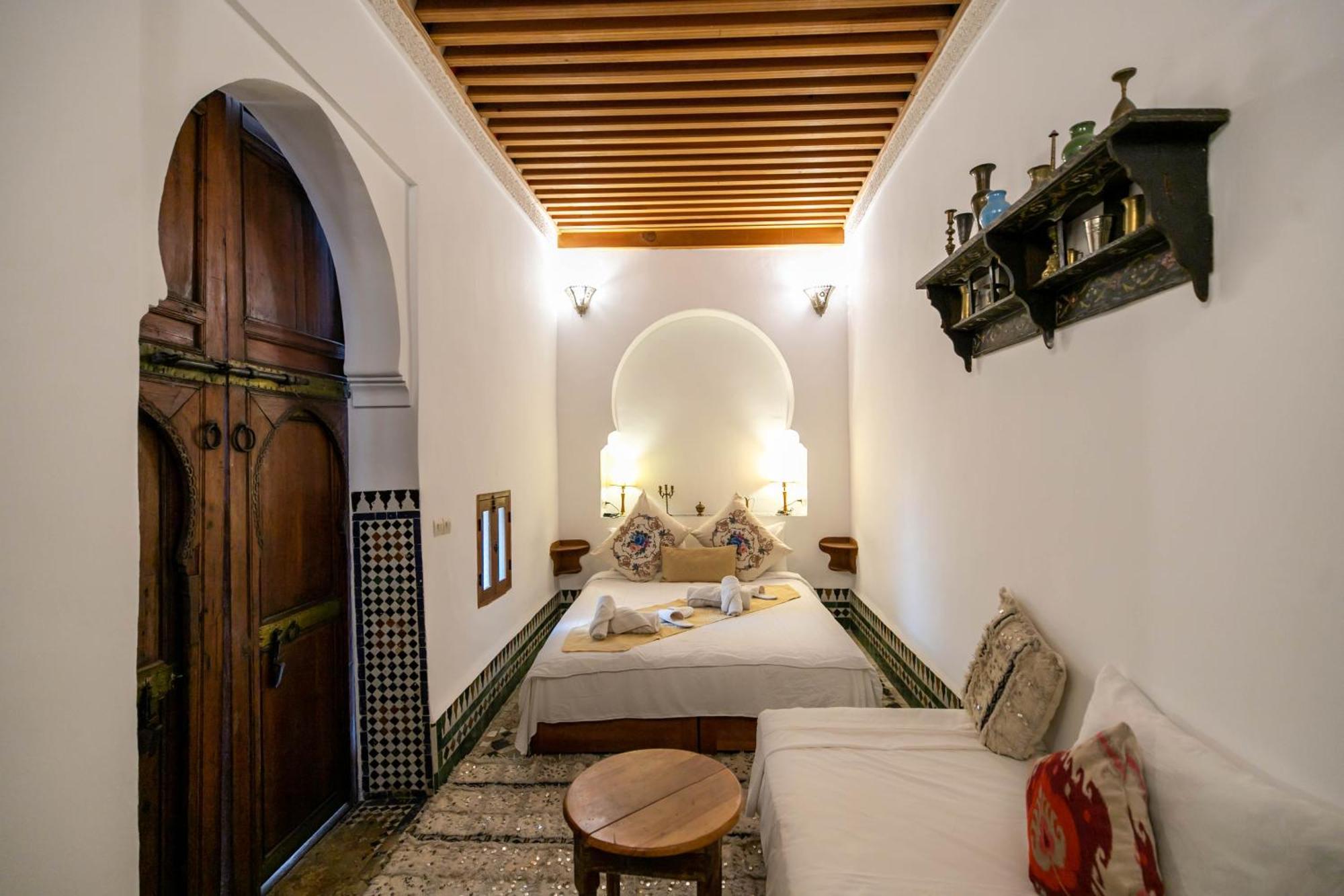 Dar Authentic Fes - Familly Hosting Bed & Breakfast Exterior foto