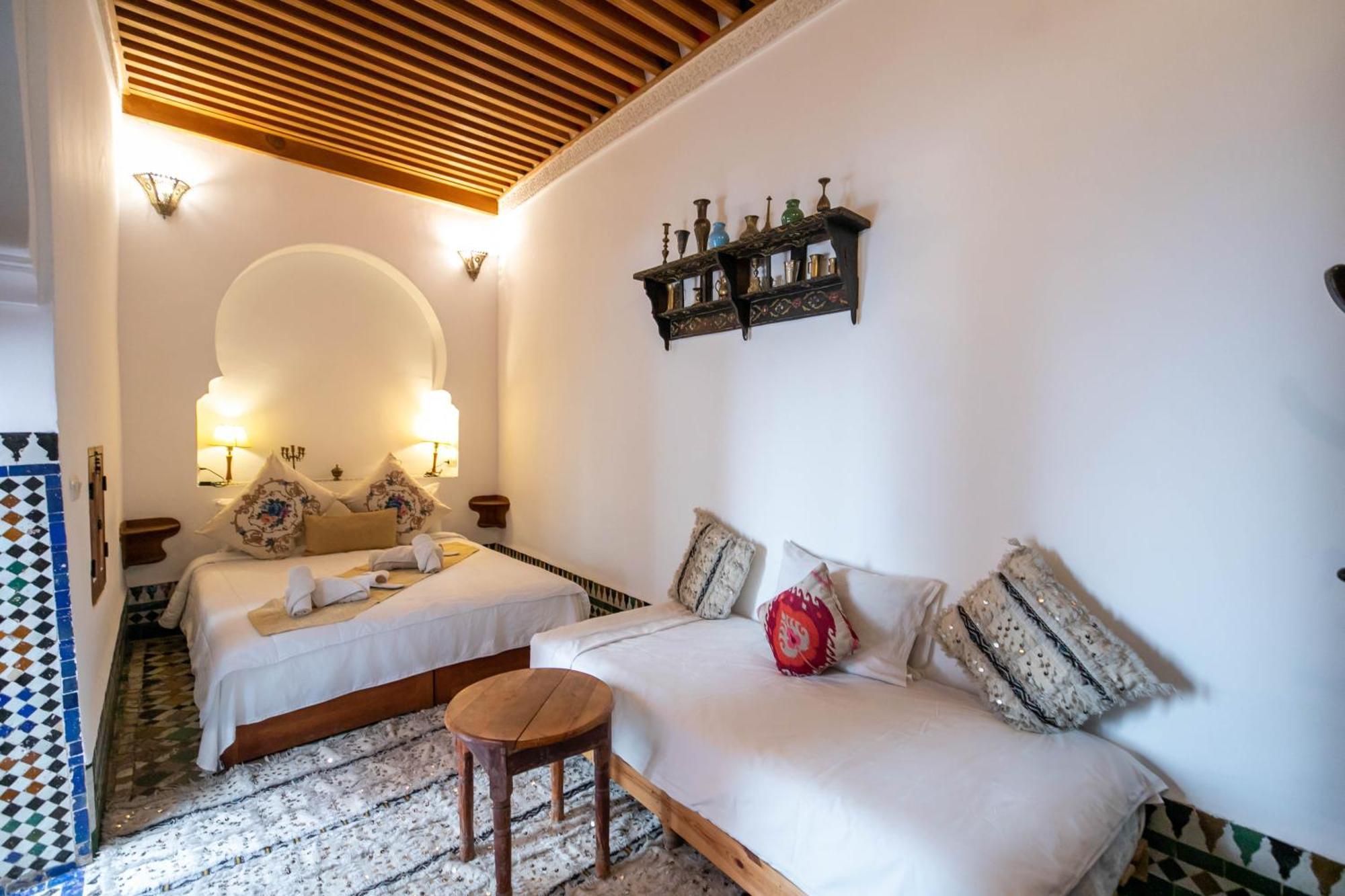 Dar Authentic Fes - Familly Hosting Bed & Breakfast Exterior foto