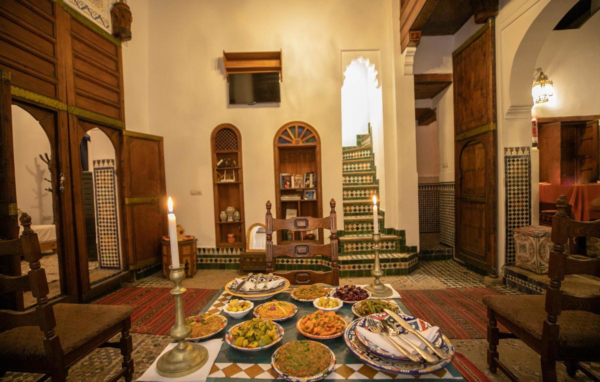 Dar Authentic Fes - Familly Hosting Bed & Breakfast Exterior foto
