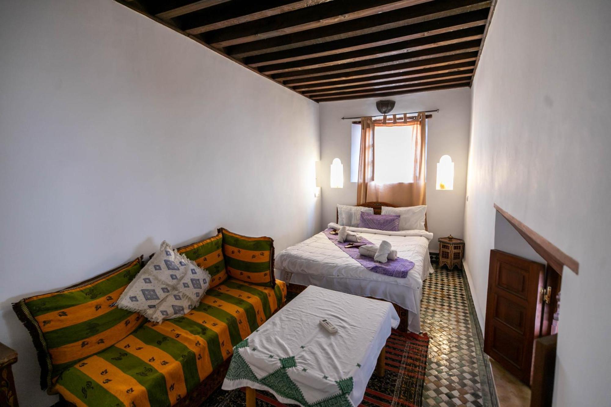 Dar Authentic Fes - Familly Hosting Bed & Breakfast Exterior foto