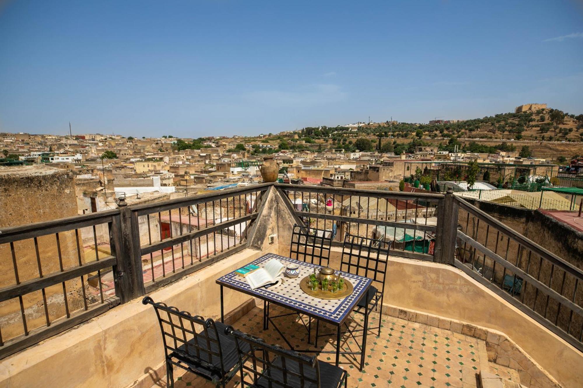 Dar Authentic Fes - Familly Hosting Bed & Breakfast Exterior foto